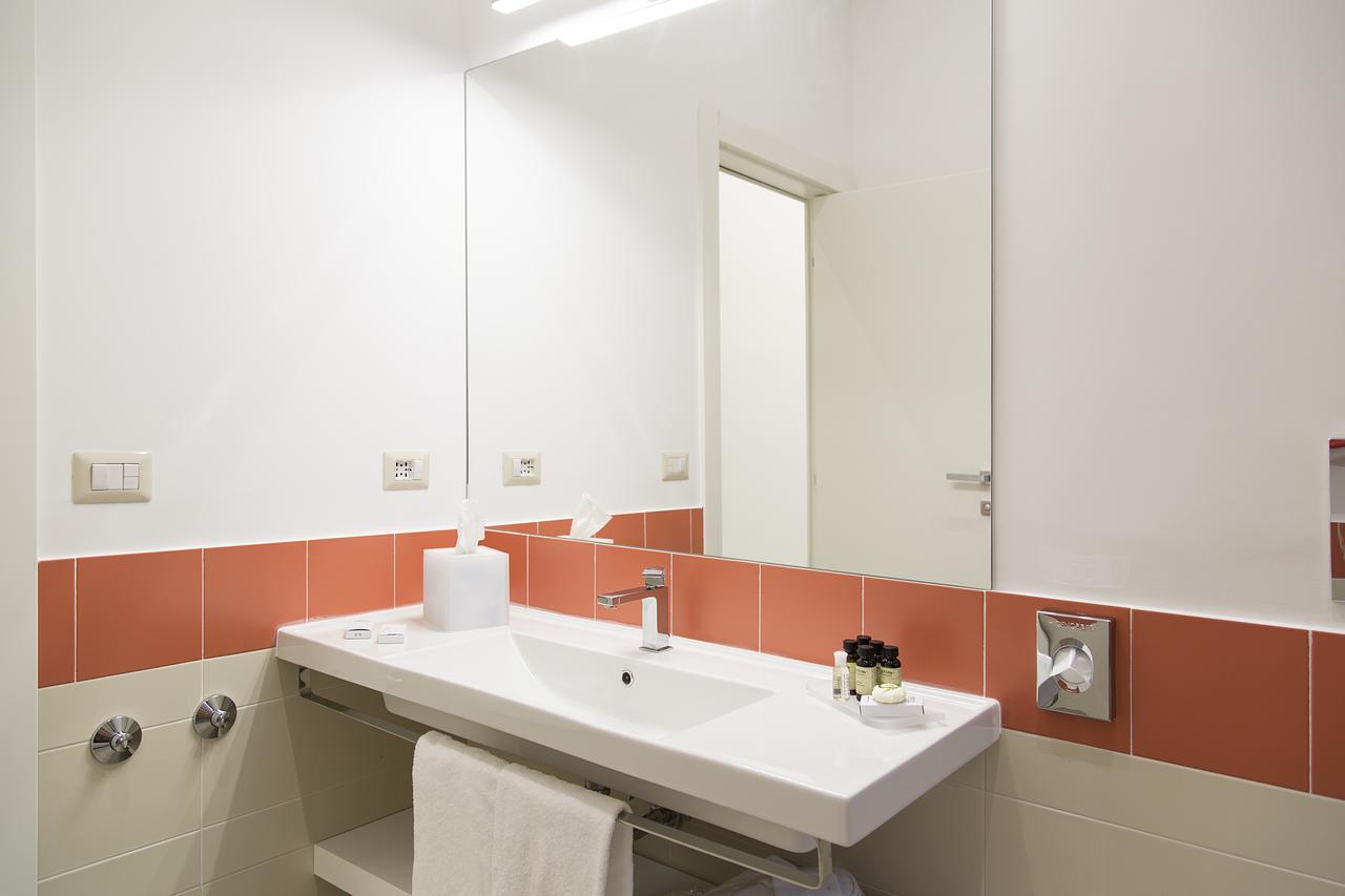 Double Room,630547056:JPEG